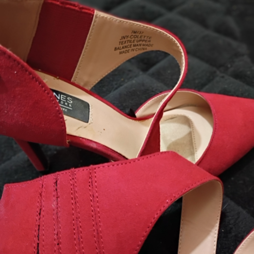 Jones New York Red Suede Heels - Picture 4 of 5